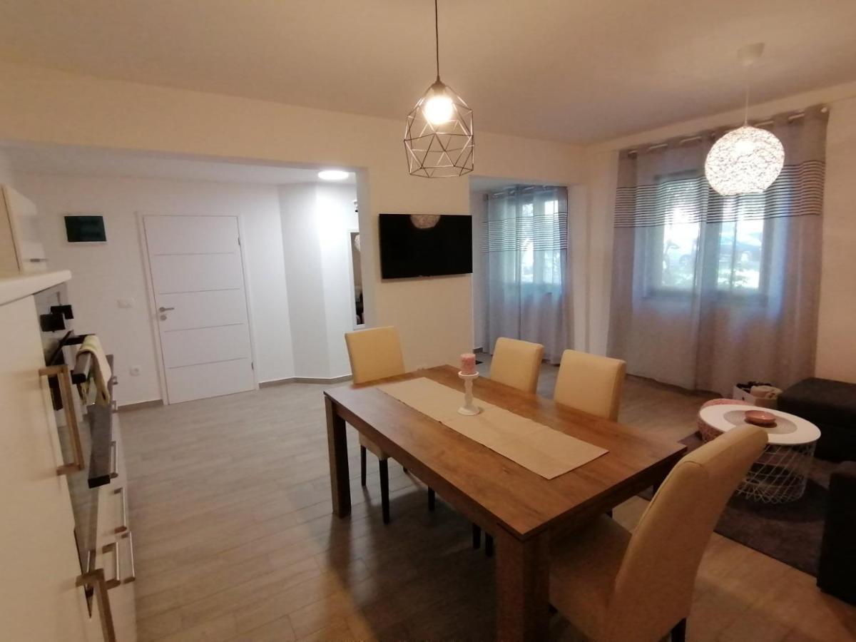 Apartments Pepe Novigrad Istria Eksteriør billede